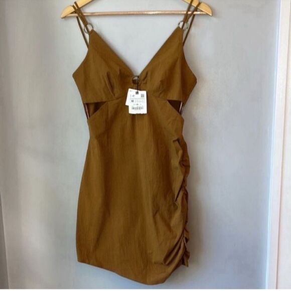 NWT Zara Cut Out Ruched Mini Dress - Picture 4 of 9